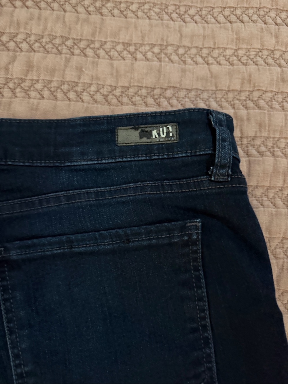 Kut from the Kloth Women’s Dark Wash Skinny Jeans - Picture 3 of 5